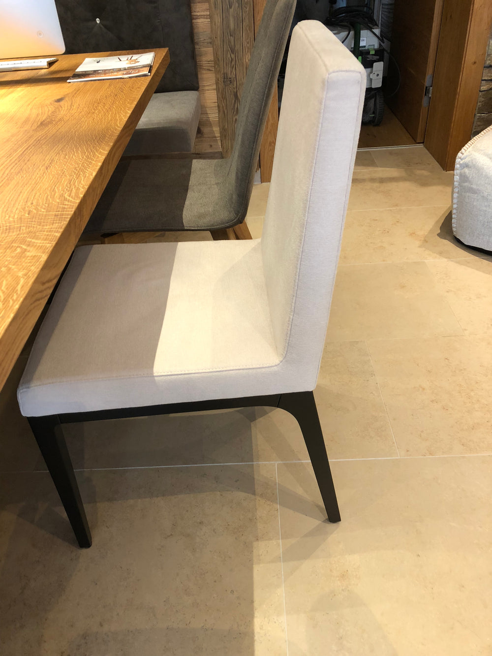 Sitzgelegenheiten — Bild 5
